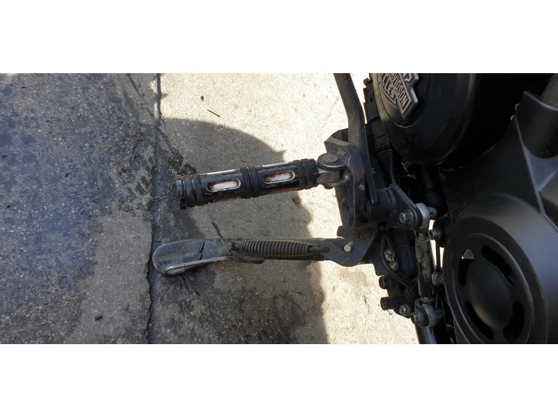 Recambio de estribo para harley-davidson street referencia OEM IAM 3303299  