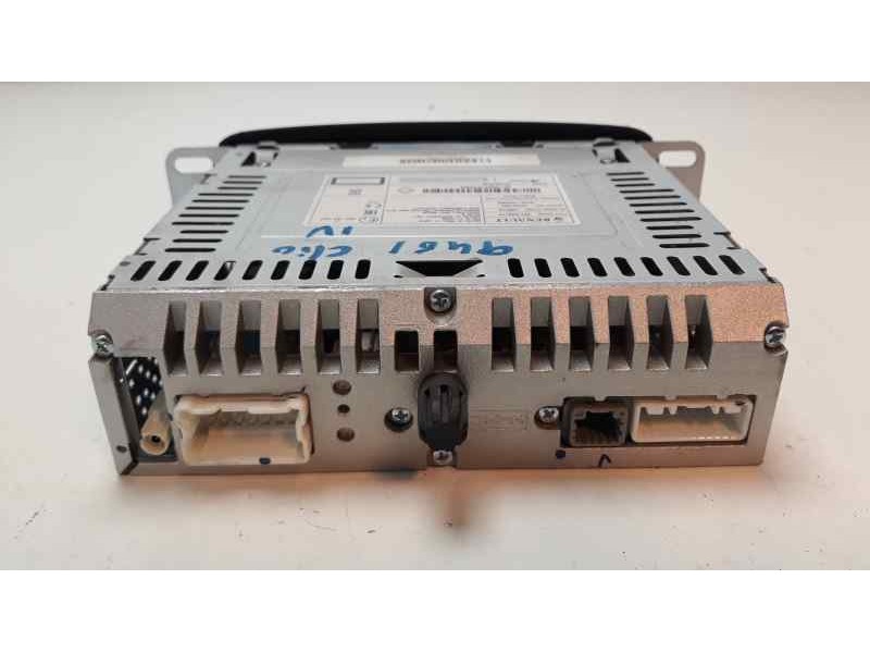 Recambio de sistema audio / radio cd para renault clio iv societé referencia OEM IAM 281152571R  