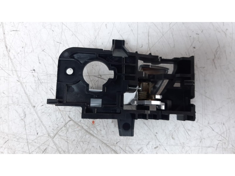 Recambio de maneta interior delantera izquierda para kia stonic (ybcuv) 1.6 crdi cat referencia OEM IAM 83613H8500  