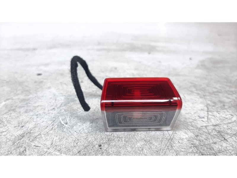 Recambio de luz interior para mercedes-benz clase a berlina (bm 177) a 200 d (117.112) referencia OEM IAM A0009064905  