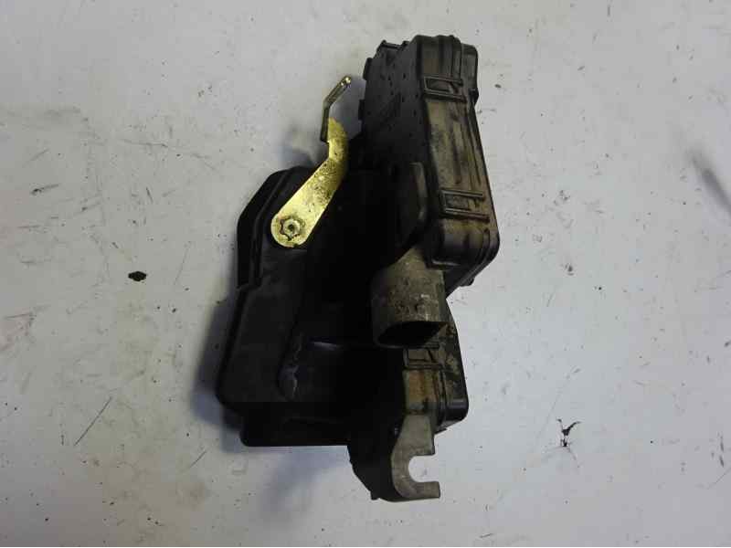 Recambio de cerradura puerta trasera derecha para bmw serie 3 berlina (e46) 320d referencia OEM IAM   