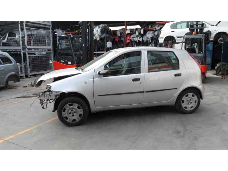 fiat punto berlina (188) del año 2007