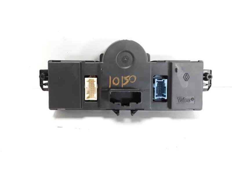 Recambio de mando climatizador para renault clio iii dynamique referencia OEM IAM 8200296683  