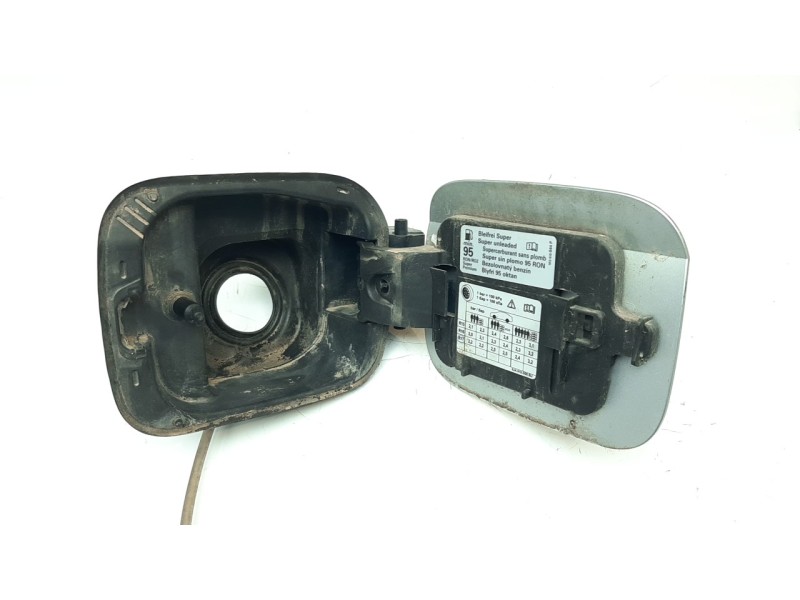 Recambio de tapa exterior combustible para seat toledo (kg3) 1.2 tsi referencia OEM IAM 5JA809909  