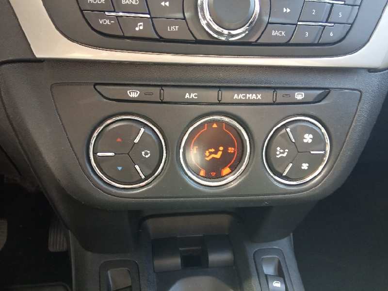 Recambio de mando climatizador para citroen c-elysée exclusive referencia OEM IAM 96746550ZD 5P4440000 SN006807