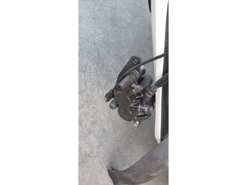 Recambio de pinza de freno delantera izquierda para honda pcx 125 referencia OEM IAM 45150K29D02  