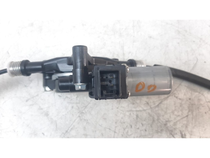Recambio de elevalunas delantero derecho para mazda 3 lim. () 2.2 turbodiesel cat referencia OEM IAM BHN958590A  