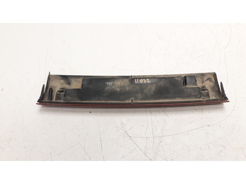 Recambio de luz central de freno para ford c-max (cb3) 1.6 tdci cat referencia OEM IAM 3M5113A613AA  