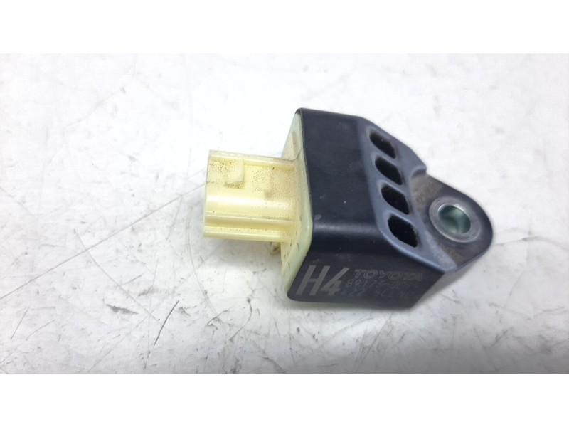 Recambio de sensor para toyota yaris referencia OEM IAM 891730D190  