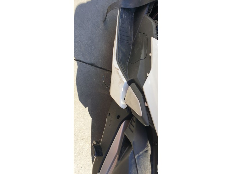 Recambio de caballete lateral para honda pcx 125 referencia OEM IAM 50530K35V00  