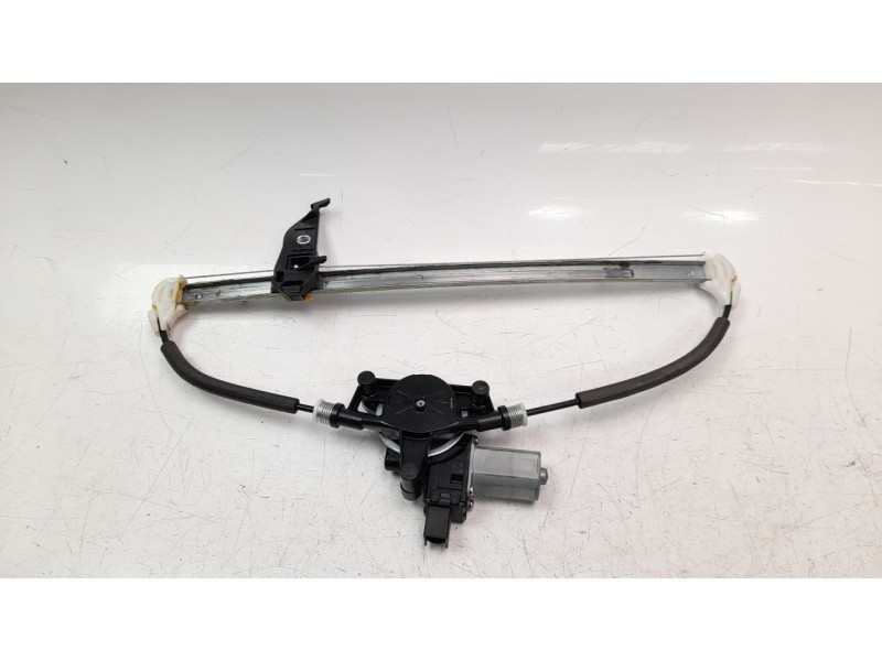 Recambio de elevalunas trasero derecho para mazda 3 lim. () 2.2 turbodiesel cat referencia OEM IAM BHN972590A  