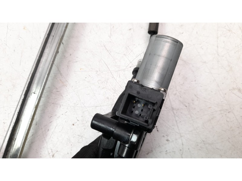 Recambio de elevalunas trasero derecho para mazda 3 lim. () 2.2 turbodiesel cat referencia OEM IAM BHN972590A  