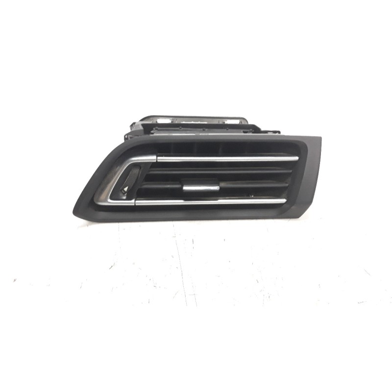 Recambio de rejilla aireadora para peugeot 308 1.2 12v e-thp referencia OEM IAM 1303823XZD 10003397 