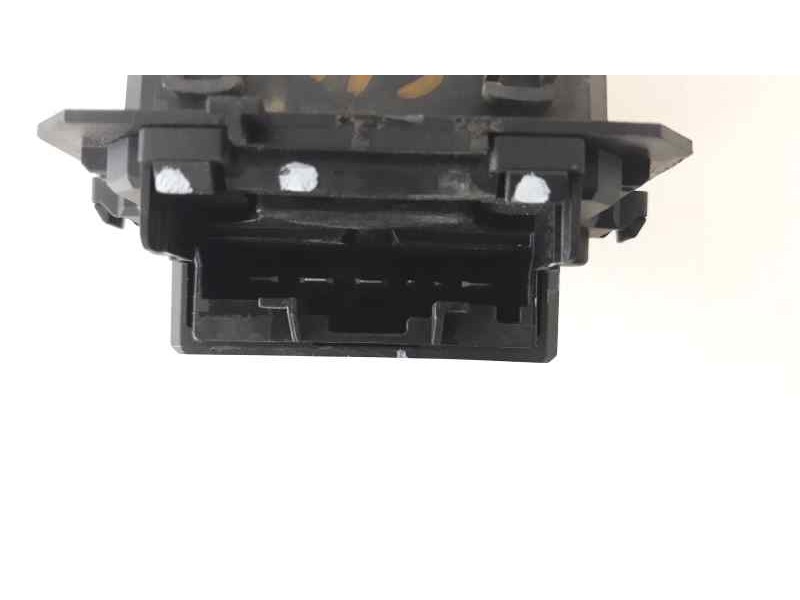 Recambio de resistencia calefaccion para renault clio iv societé referencia OEM IAM 245R15510NRE T1017845R 