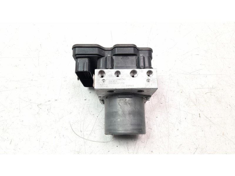Recambio de abs para volvo xc 40 2.0 diesel cat referencia OEM IAM 31445742  