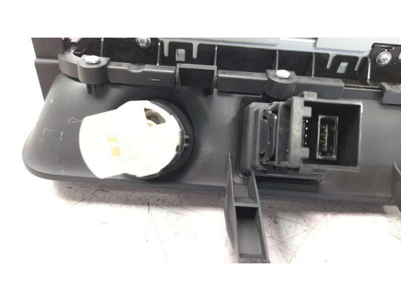Recambio de modulo electronico para toyota rav4 referencia OEM IAM 861C042010C1  
