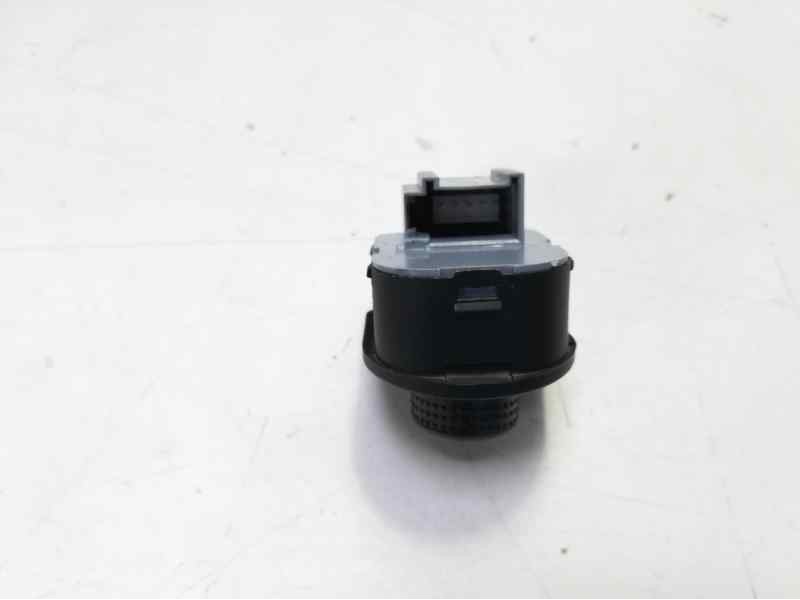 Recambio de mando retrovisor para volkswagen golf iv berlina (1j1) referencia OEM IAM 1J1959565F GVW8820 EWSVW010