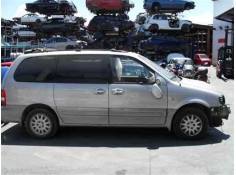 kia carnival ii del año 2001