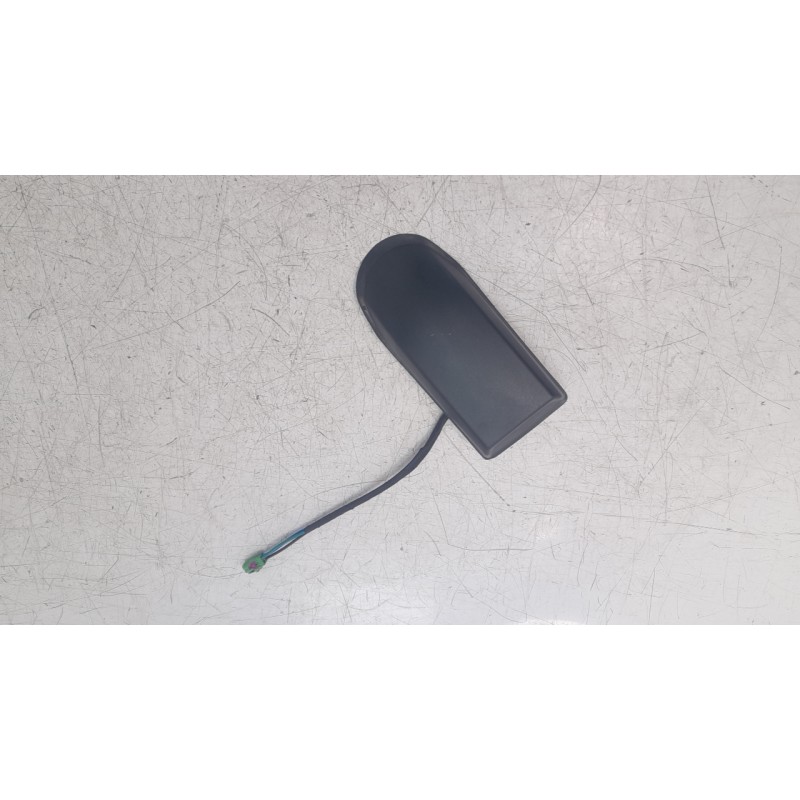 Recambio de antena para ford transit custom kasten (ttu) 300 l1 trend fwd referencia OEM IAM 18D878BC  