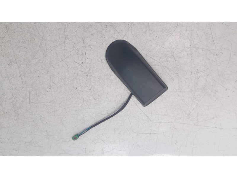 Recambio de antena para ford transit custom kasten (ttu) 300 l1 trend fwd referencia OEM IAM 18D878BC  