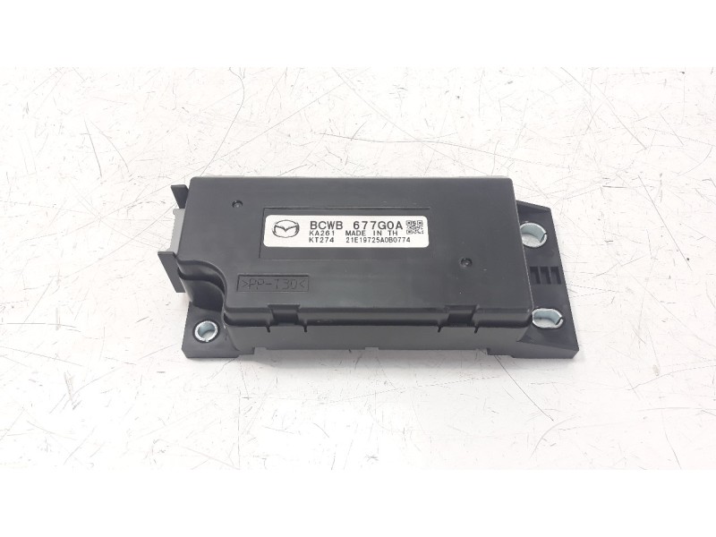 Recambio de centralita check control para mazda 3 berlina (bp) referencia OEM IAM BCWB677G0A  