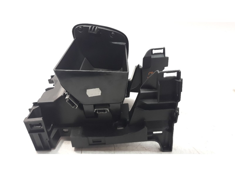Recambio de guantera para smart forfour referencia OEM IAM A4536800304  