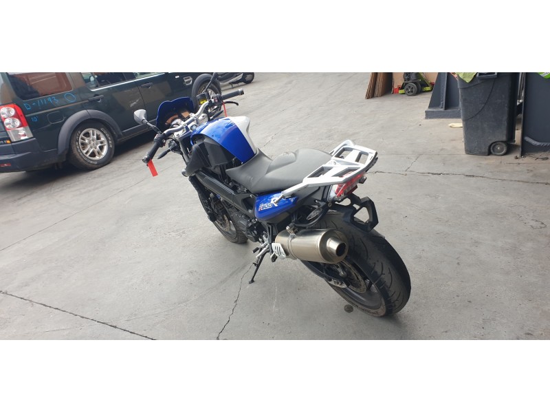 bmw f 800 r del año 2014