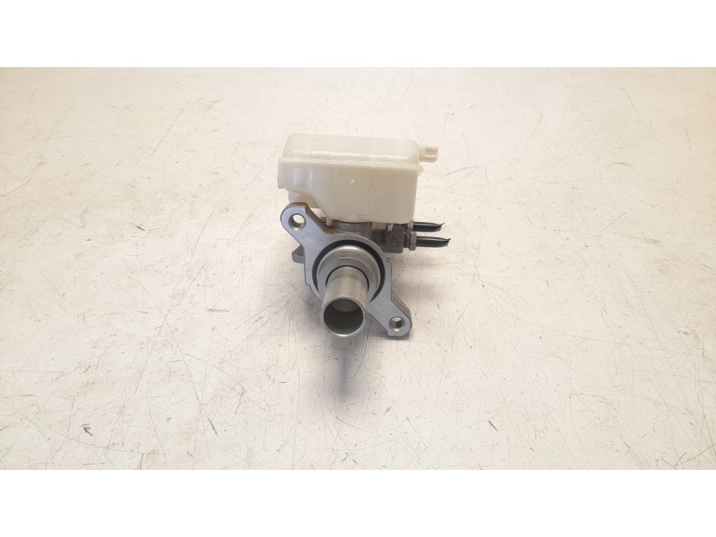 Recambio de bomba freno para volvo xc 40 2.0 diesel cat referencia OEM IAM 36012641  