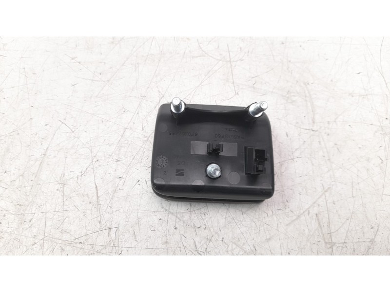 Recambio de maneta exterior porton para seat ibiza (kj1) 1.0 referencia OEM IAM 6F0827565  