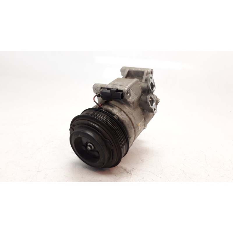 Recambio de compresor aire acondicionado para mazda 3 lim. () 2.2 turbodiesel cat referencia OEM IAM F500JUBCA03  