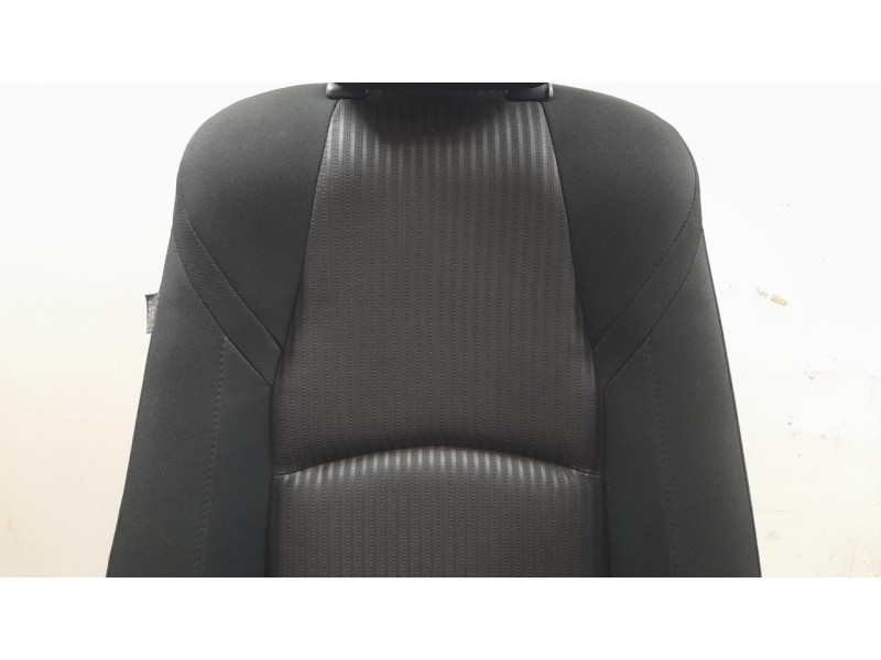 Recambio de juego asientos completo para mazda 3 lim. () 2.2 turbodiesel cat referencia OEM IAM BHP18816102  