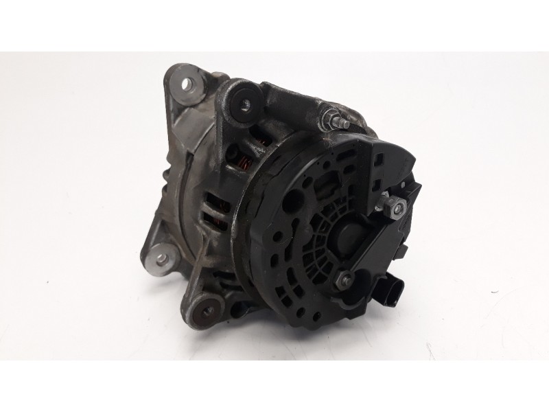 Recambio de alternador para renault clio iv 0.9 referencia OEM IAM 231006007R ALF070501 A10790