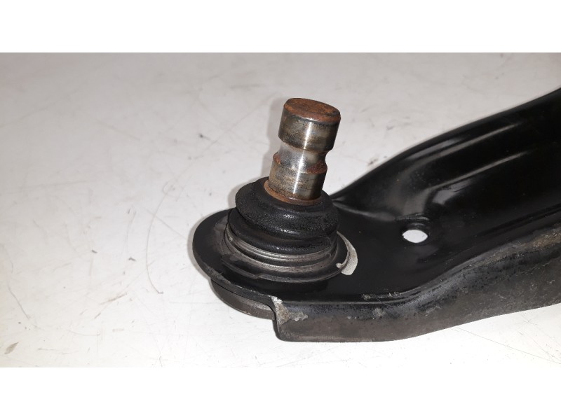Recambio de brazo suspension inferior delantero derecho para kia picanto (ja) 1.0 cat referencia OEM IAM 54501G6000  ZWDKA376