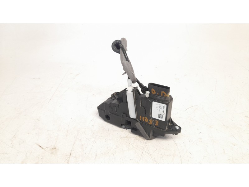 Recambio de cerradura puerta delantera derecha para volvo xc 40 2.0 diesel cat referencia OEM IAM 31440998  