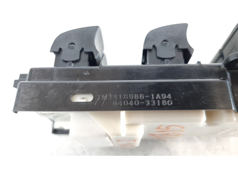 Recambio de mando elevalunas delantero izquierdo para lexus ux (za10) 250h referencia OEM IAM 8404033180  
