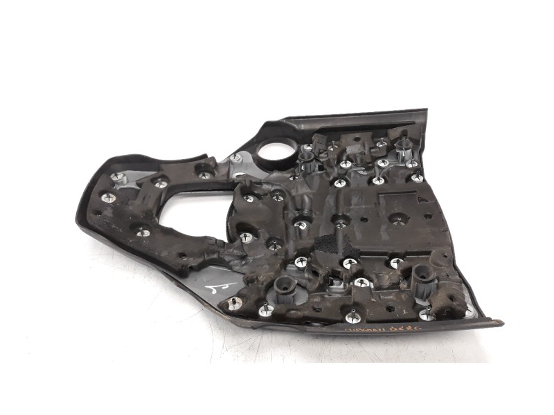 Recambio de tapa motor para maserati ghibli s q4 referencia OEM IAM 670006532  