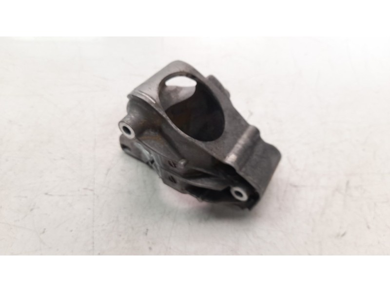 Recambio de soporte motor para volvo xc60 referencia OEM IAM 32325434  