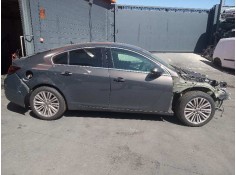 OPEL INSIGNIA BERLINA