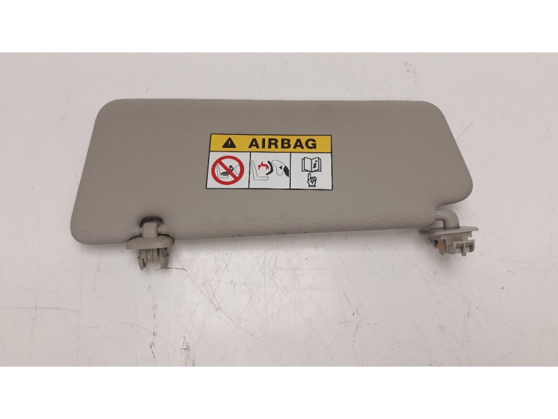 Recambio de parasol derecho para renault clio iv 0.9 referencia OEM IAM 964000633R  