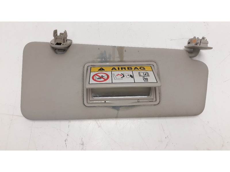 Recambio de parasol derecho para renault clio iv 0.9 referencia OEM IAM 964000633R  