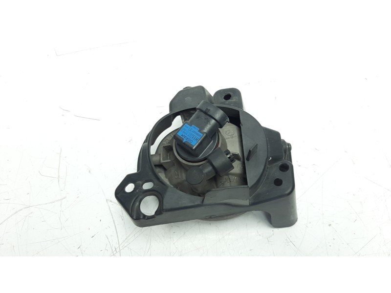 Recambio de faro antiniebla derecho para mazda 3 lim. () 2.2 turbodiesel cat referencia OEM IAM TK2151680A 108602703 MZ7024413