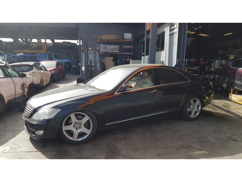 mercedes-benz clase s (w221) berlina del año 2008