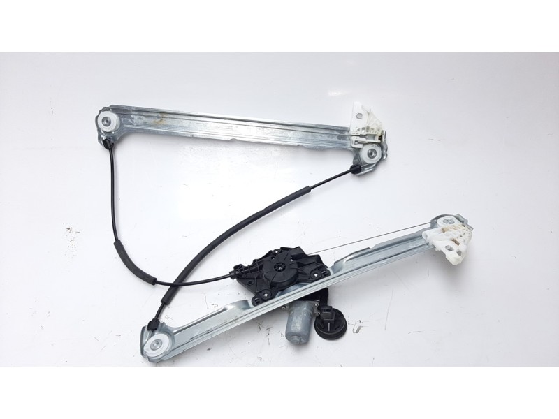 Recambio de elevalunas delantero izquierdo para mazda 3 berlina (bp) referencia OEM IAM BCJH59590A  