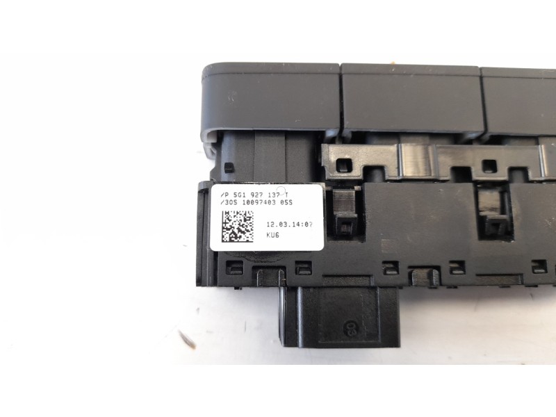 Recambio de interruptor para volkswagen golf vii lim. 1.6 16v tdi dpf referencia OEM IAM 5G1927137T  