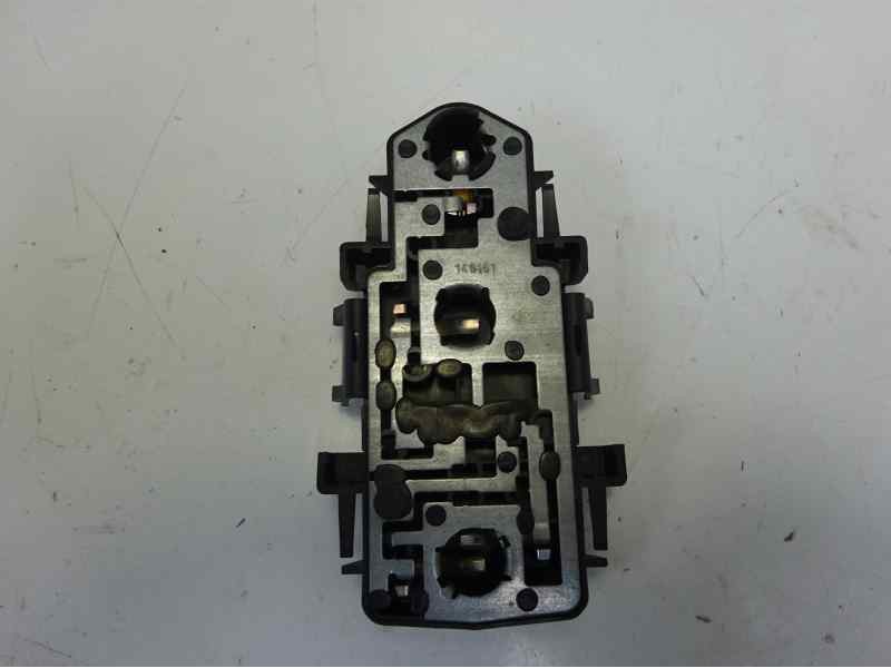 Recambio de portalamparas para audi a6 berlina (4b2) 2.5 tdi quattro referencia OEM IAM B5831BL  