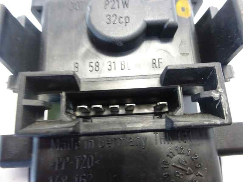 Recambio de portalamparas para audi a6 berlina (4b2) 2.5 tdi quattro referencia OEM IAM B5831BL  
