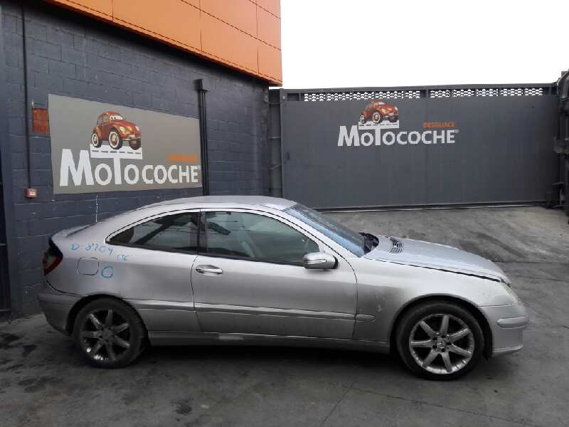 mercedes-benz clase c (w203) sportcoupe del año 2006