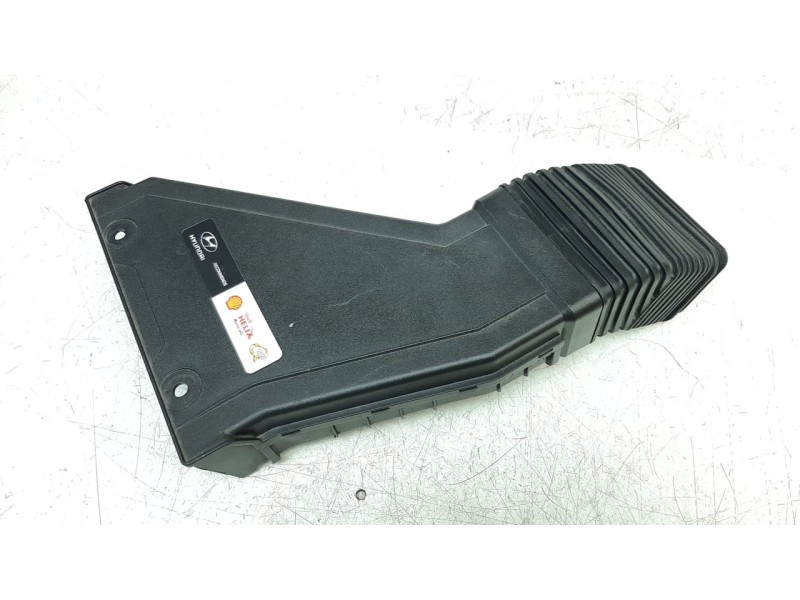 Recambio de canalizador de aire para hyundai santa fe 2.2 crdi cat referencia OEM IAM 28210C0100  