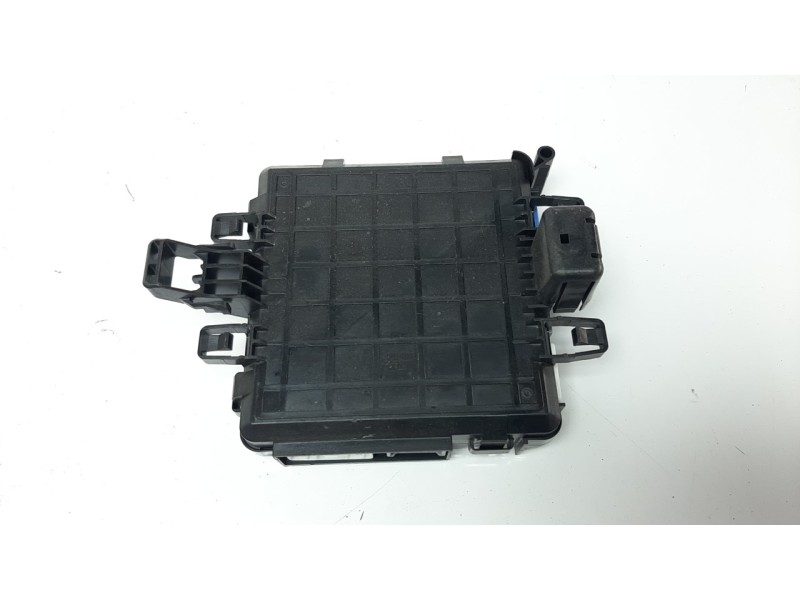 Recambio de modulo electronico para mazda 3 berlina (bp) referencia OEM IAM D41S675Z0 KA261 KT274