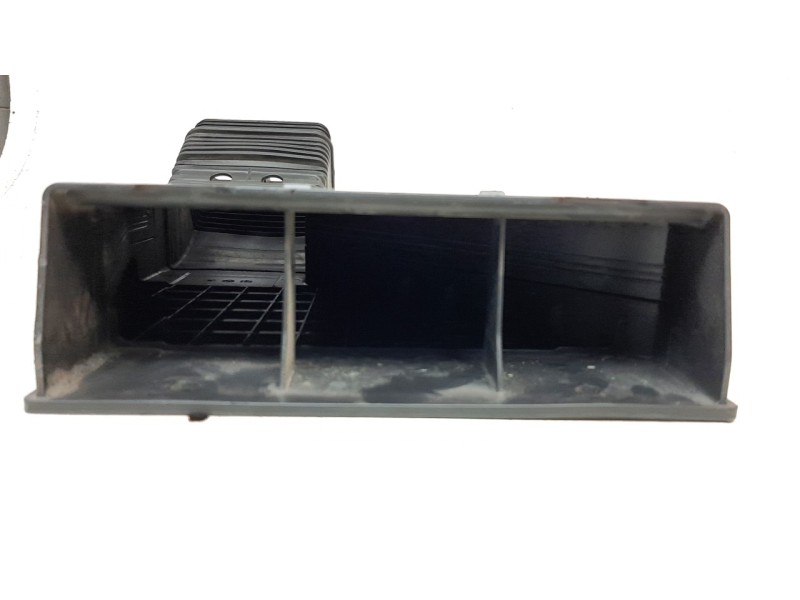 Recambio de canalizador de aire para hyundai santa fe 2.2 crdi cat referencia OEM IAM 28210C0100  